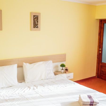 Casa Paveios 호텔 오라데아 외부 사진